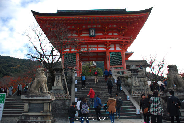 Nio-mon 仁王門 @ Kiyomizu-dera, Kyoto